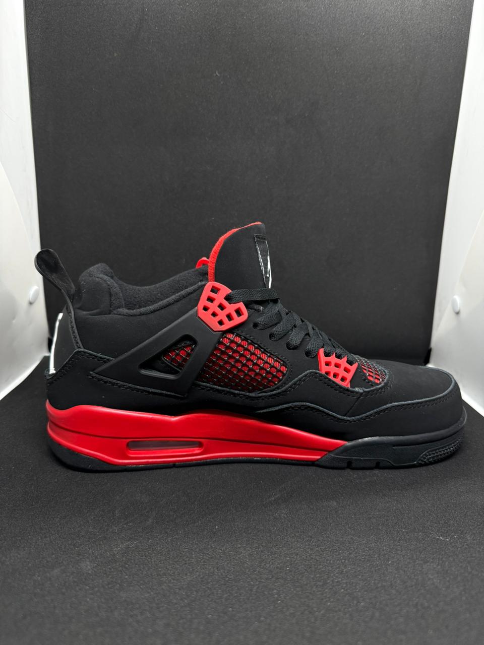 Air Jordan 4 "Red Thunder"